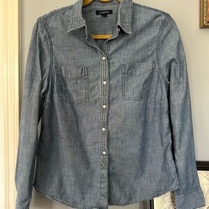 Lands’ End Women’s Chambray Button Down Shirt